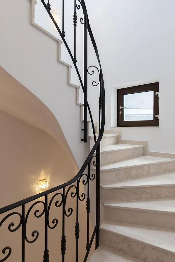Holt Old Town One Bedroom Apartments Bucarest