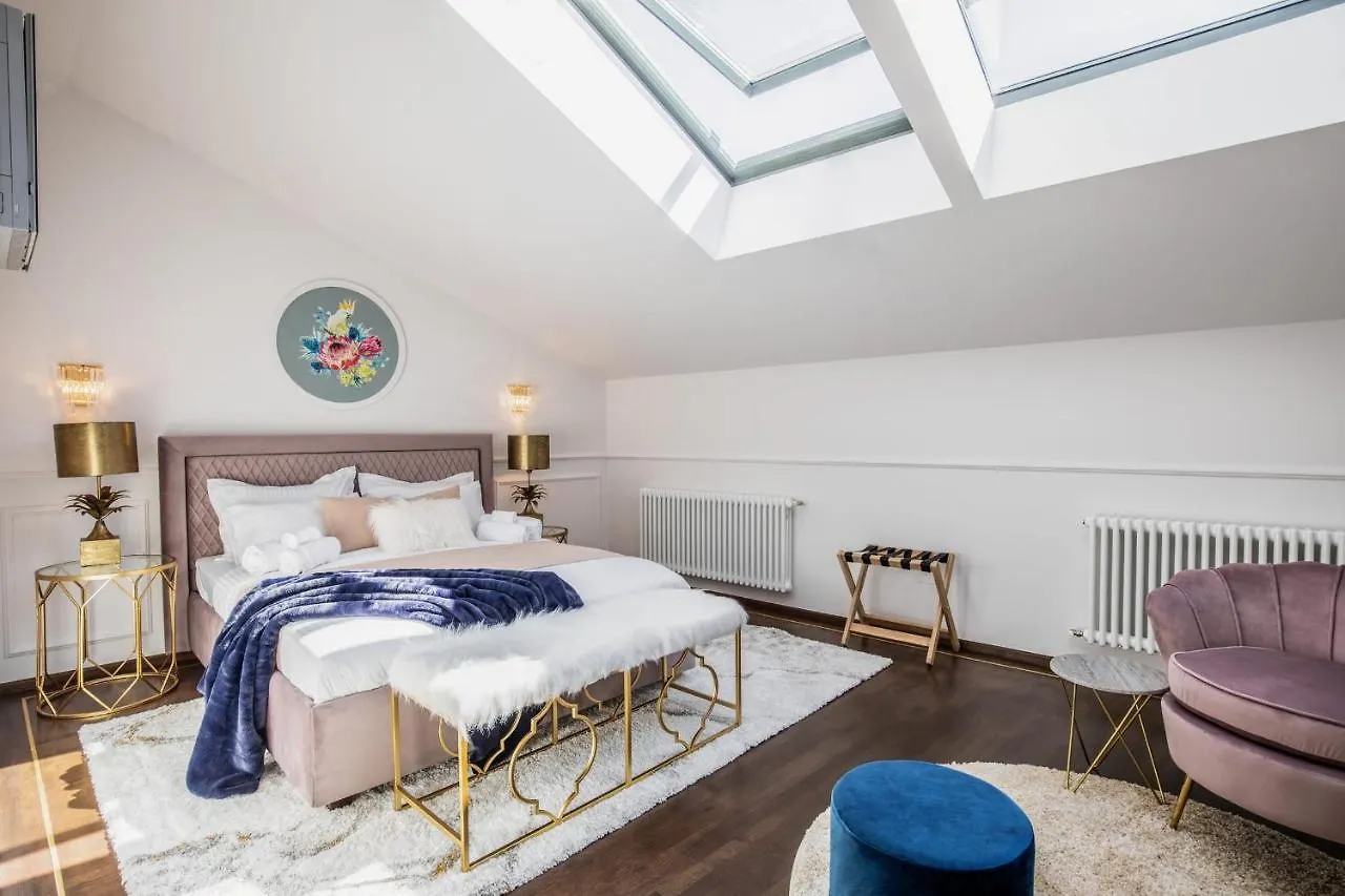 Holt Old Town One Bedroom Apartments Bucharest