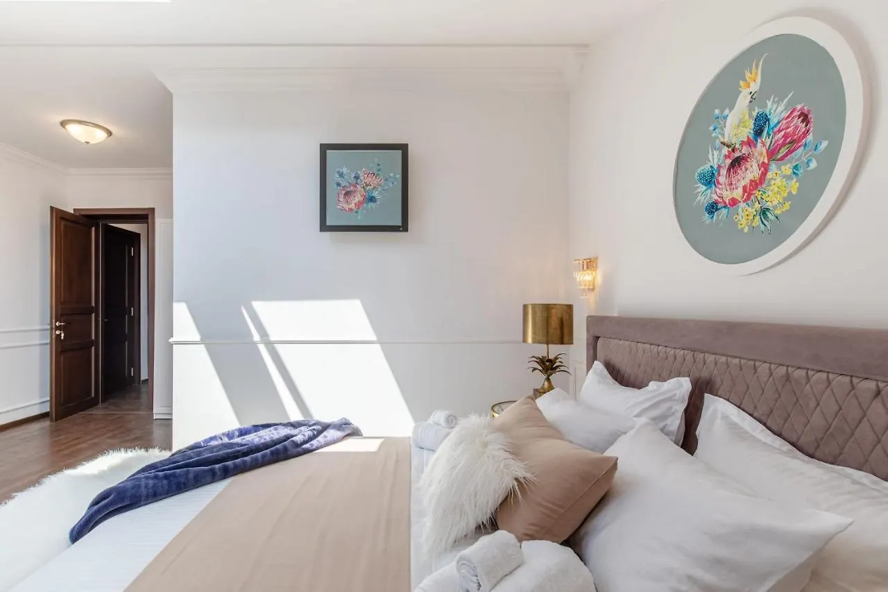 Holiday home Holt Old Town One Bedroom Apartments Bucharest